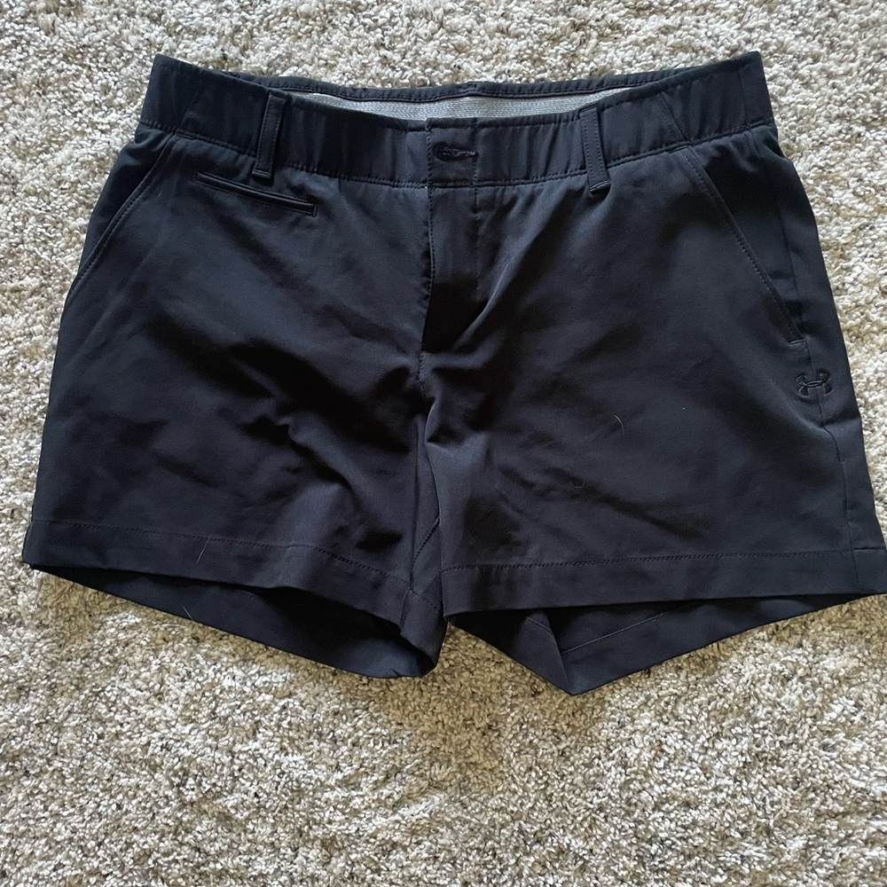 Under armor shorts size 6